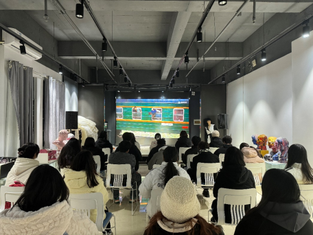 光影鑄魂，藝術凝心 藝術設計學院團委周末觀影暨文化藝術交流活動紀實